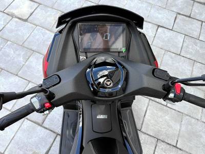 Скутер Vento XMax 250 EFI. Фото N10