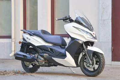 Скутер Vento Z1. Фото N8