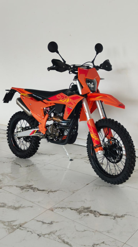 Мотоцикл Regulmoto SIX DAYS с ПТС. Фото N9