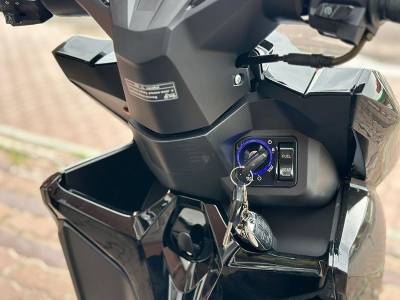 Скутер Vento INFERNO 170cc. Фото N3