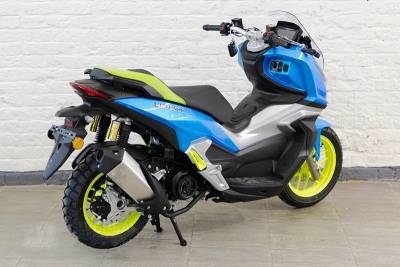 Скутер Vento JET RS 180 EFI. Фото N3