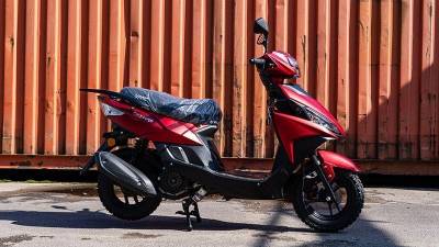 Скутер Vento Corsa RS. Фото N24