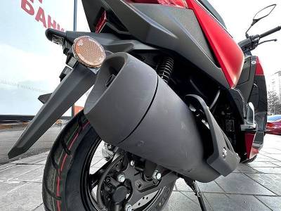 Скутер Vento XMax 250 EFI. Фото N3